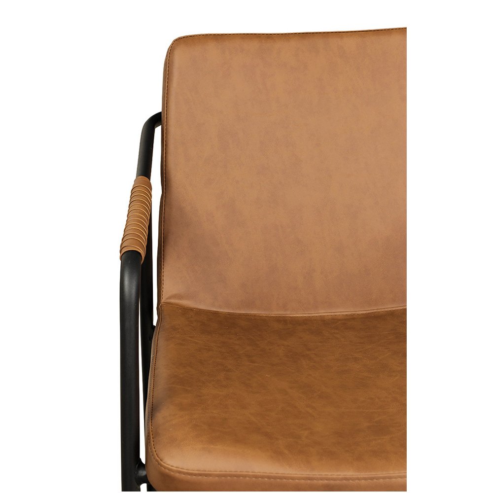 Fara Arm-Brown